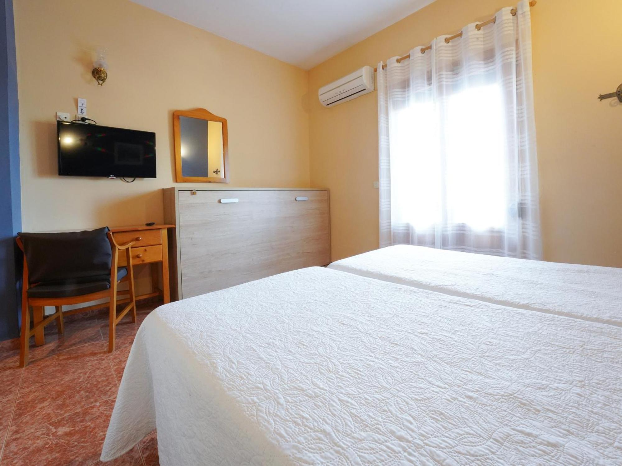Hotel La Rueda 3000 Mora de Rubielos Eksteriør billede